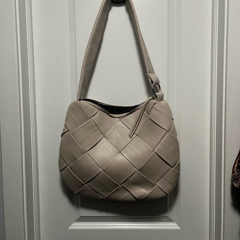 Topshop White Woven Faux-leather bag NWOT